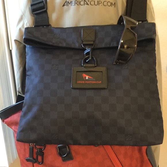 $OLD🤑 LV 🚩Cup Alize Shoulder Bag(LIMITED) - Picture 2 of 8